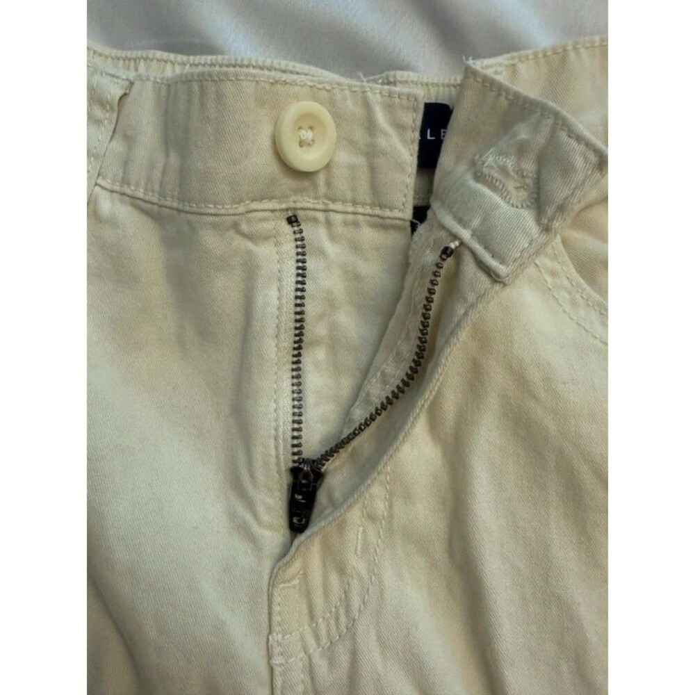 Aéropostale Cargo Bermuda Shorts Size S Cream Beige Utility Shorts - Picture 5 of 7